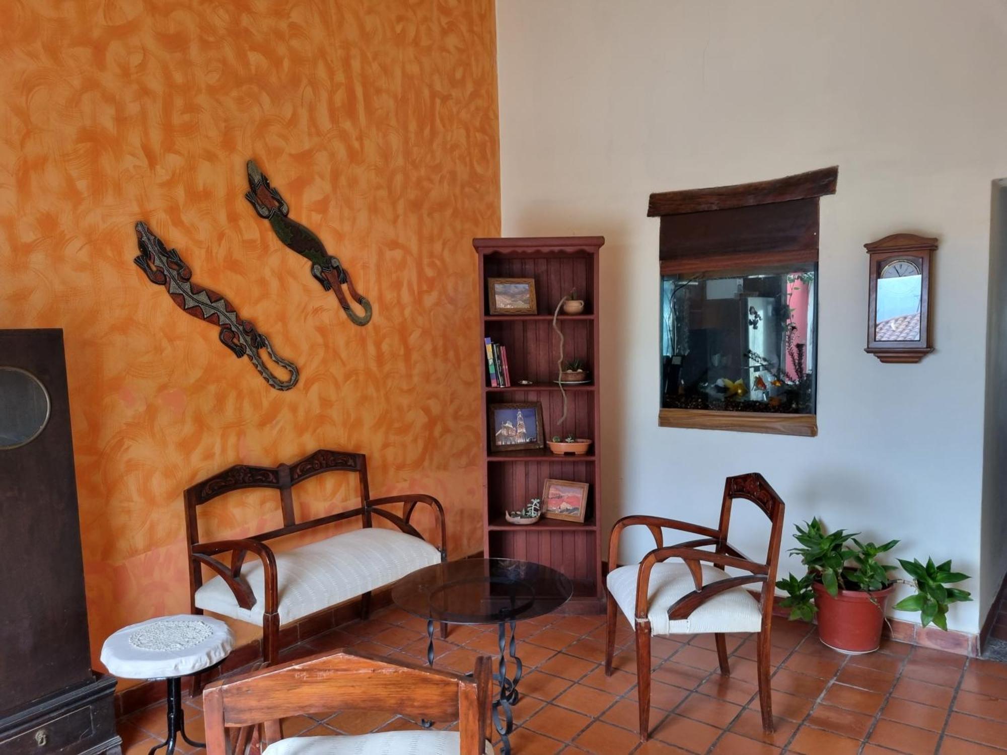 Hostal Las Rosas Salta Dış mekan fotoğraf