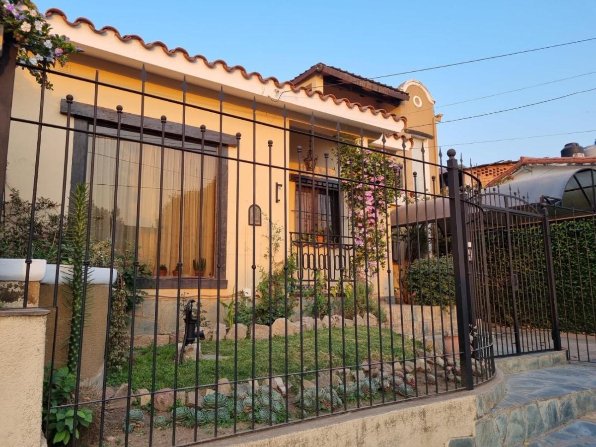 Hostal Las Rosas Salta Dış mekan fotoğraf