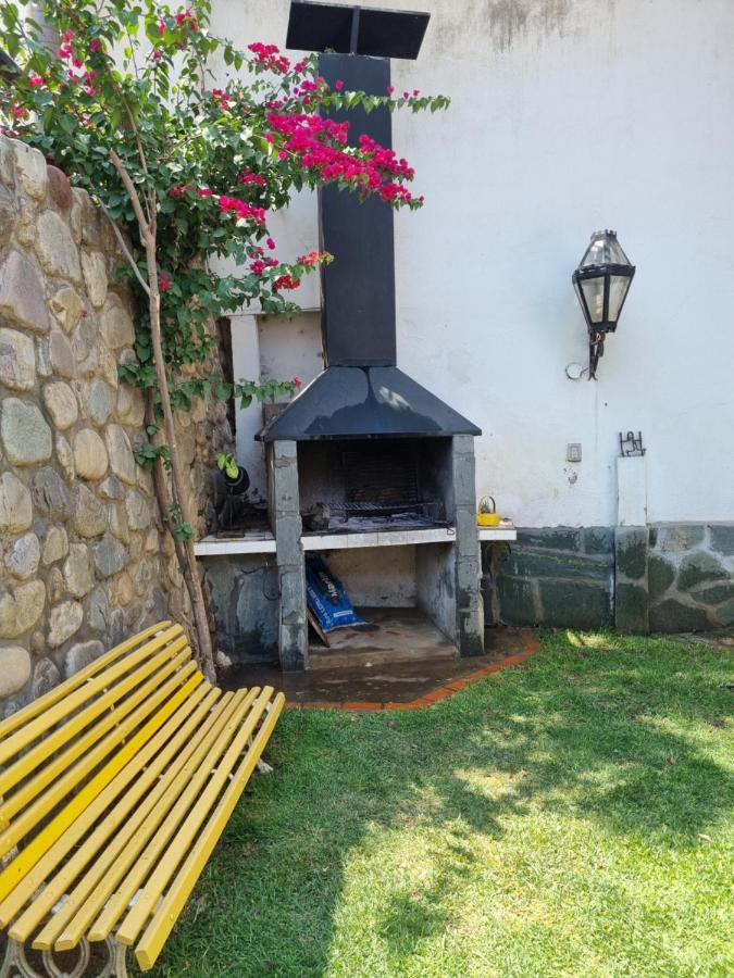 Hostal Las Rosas Salta Dış mekan fotoğraf