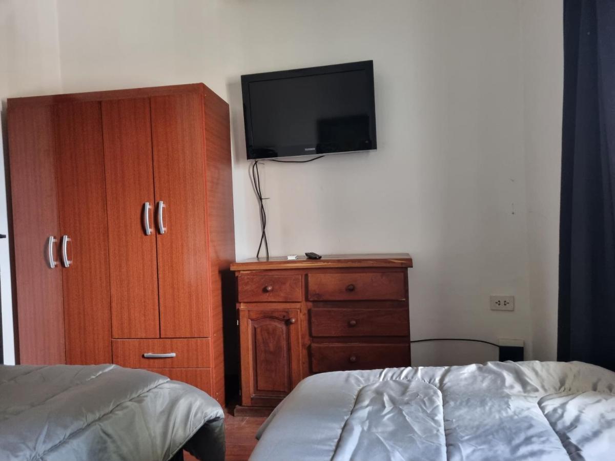 Hostal Las Rosas Salta Dış mekan fotoğraf